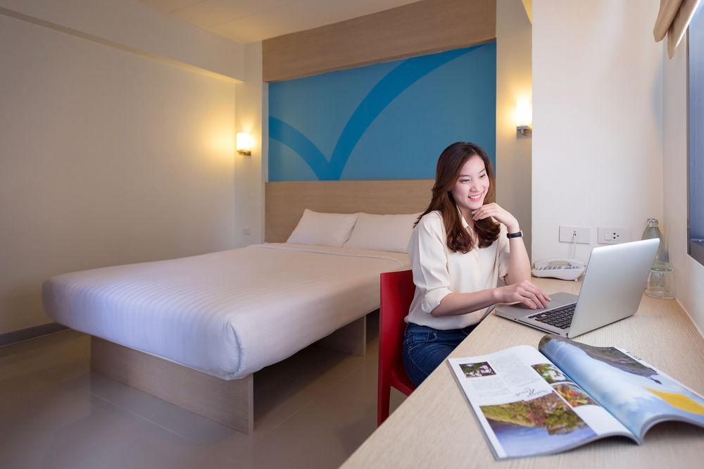 Hop Inn Mae Sot Building A Екстериор снимка